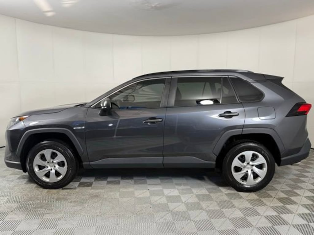 Used 2020 Toyota RAV4 LE SUV