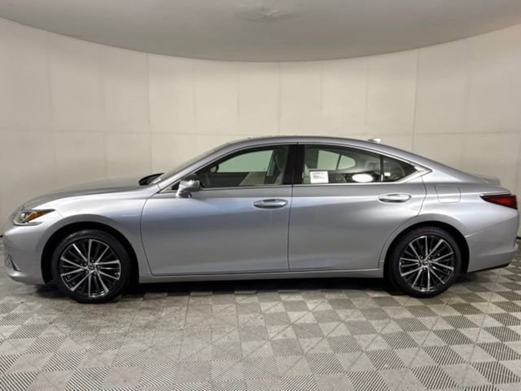 New 2025 Lexus ES 350 SEDAN