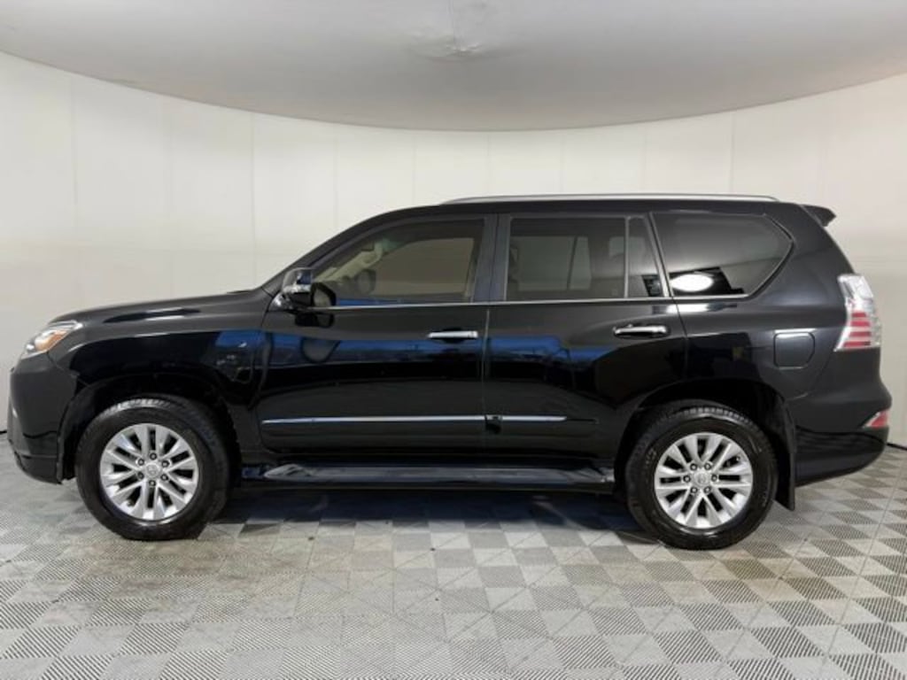 Used 2017 Lexus GX 460 SUV
