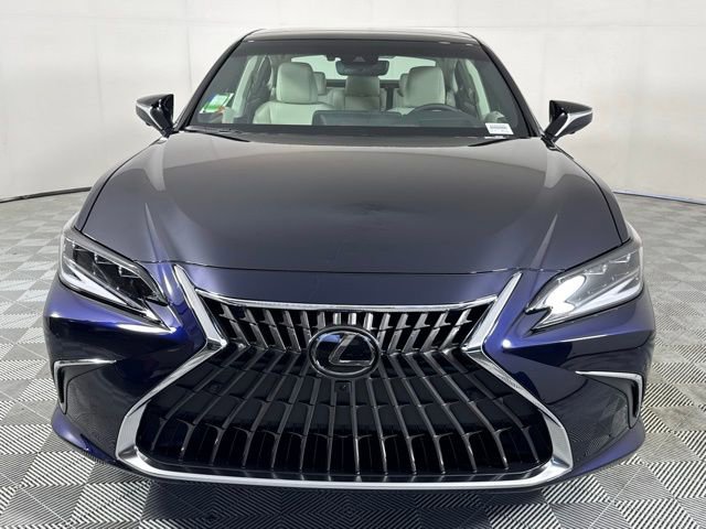 2025 Lexus ES 350 Ultra Luxury photo 3