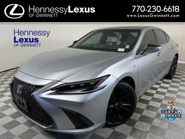 2022 Lexus ES F SPORT's photo