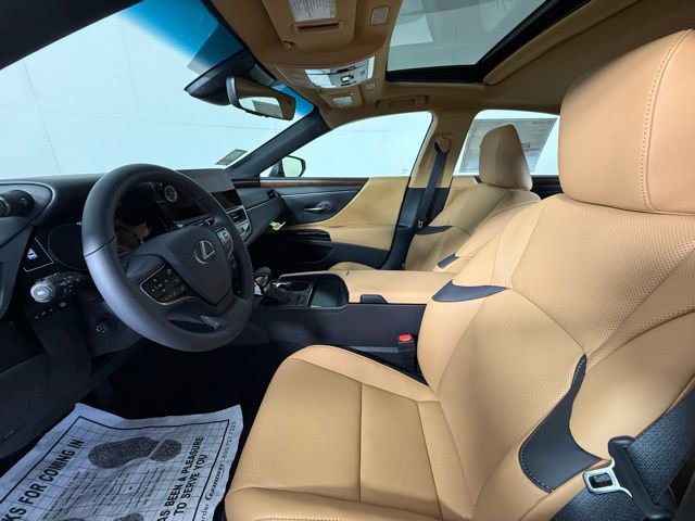 2025 Lexus ES 350 photo 4