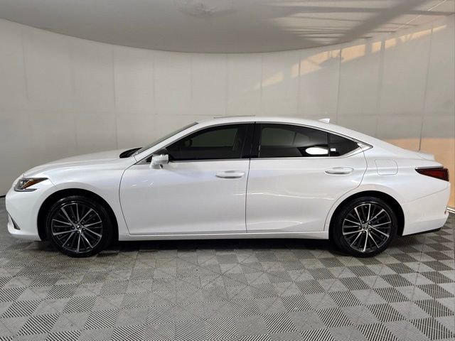 2025 Lexus ES 350 Premium photo 2