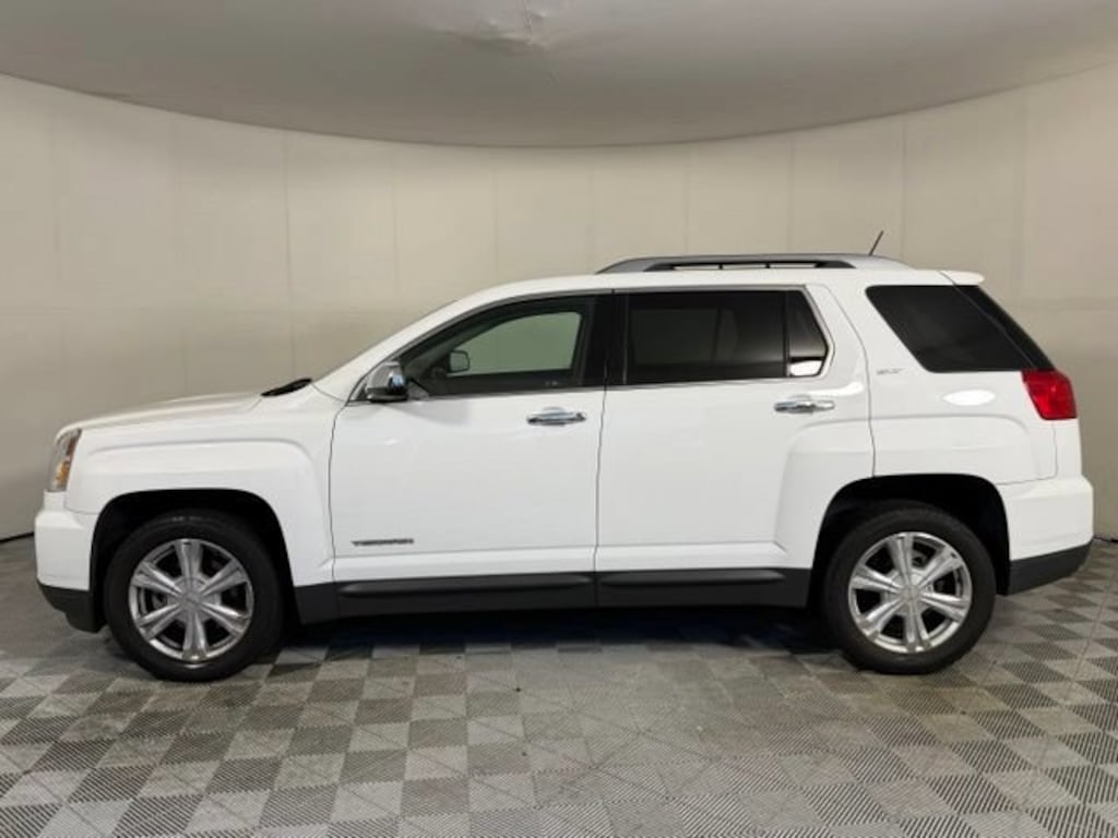 Used 2016 GMC Terrain SLT SUV