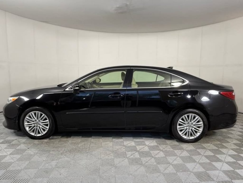Used 2015 Lexus ES 350 Sedan