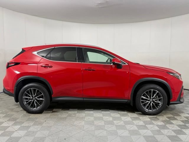 2025 Lexus NX 350 - Photo 14