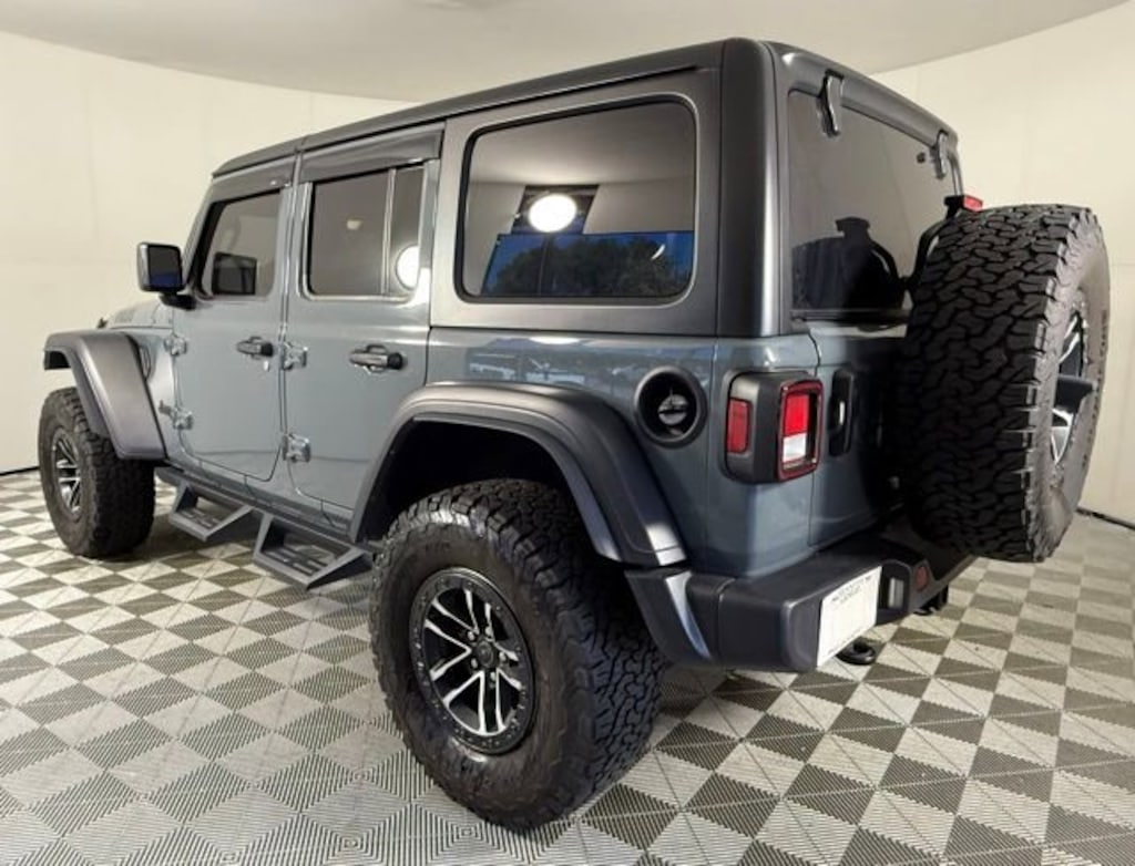 Used 2024 Jeep Wrangler Sport SUV