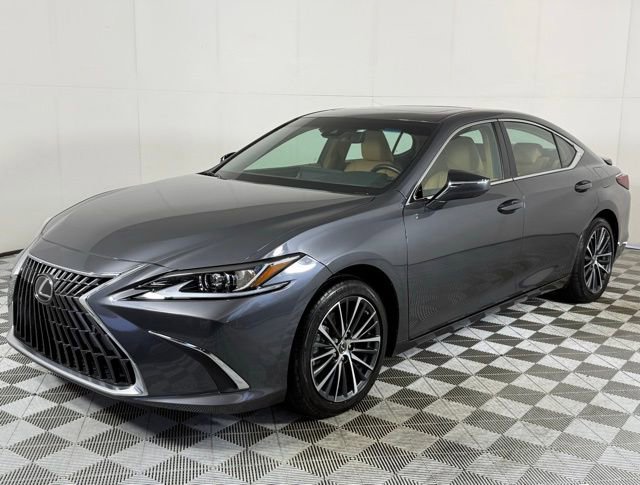 2025 Lexus ES 300h Base photo 2