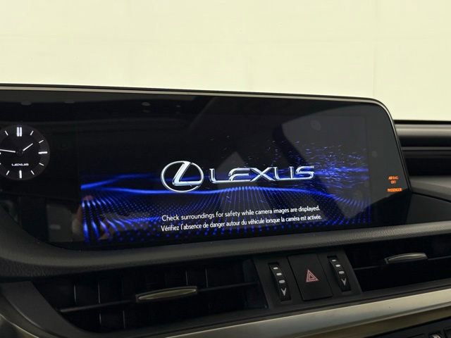 2021 Lexus ES 350 - Photo 20