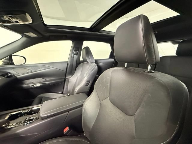 2025 Lexus RX PHEV 450h+ - Photo 5
