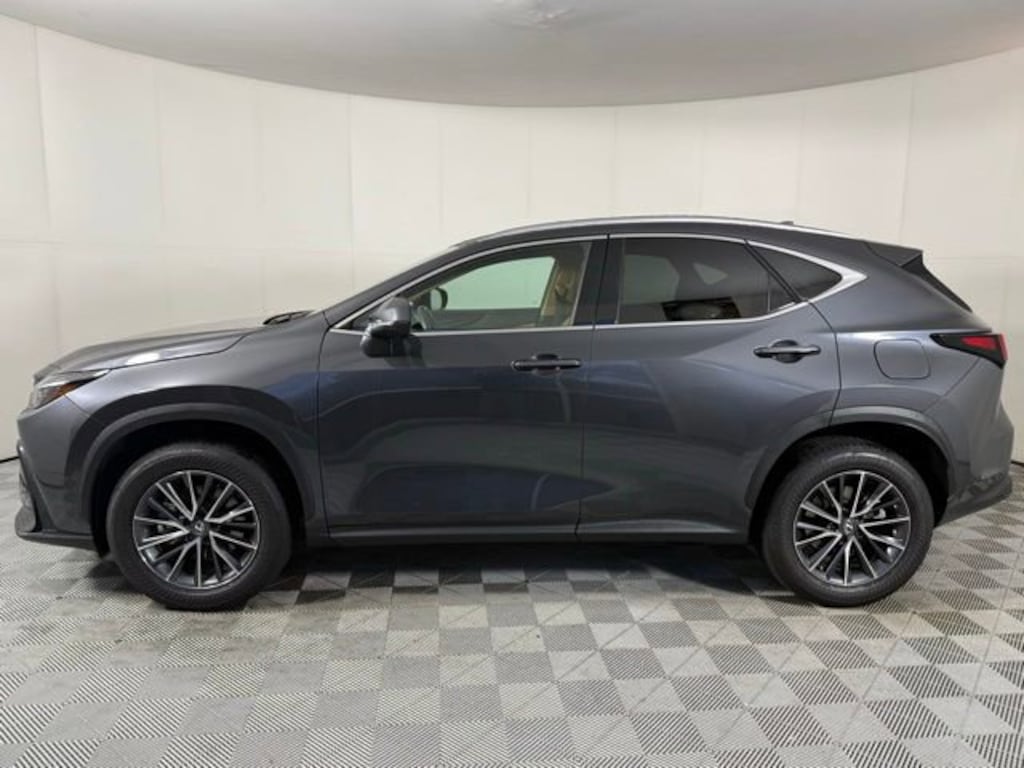 Used 2025 Lexus NX 250 Premium SUV