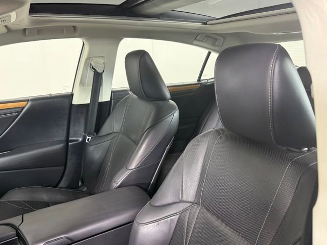 2020 Lexus ES 350 Luxury - Photo 6