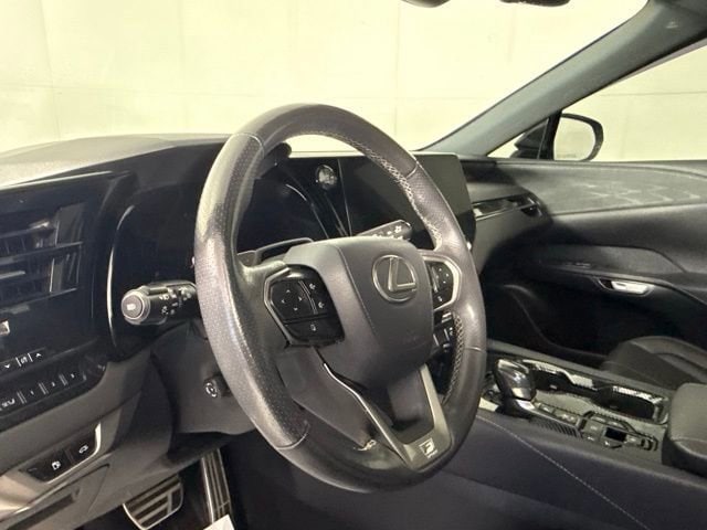 2023 Lexus RX 350 F SPORT - Photo 17