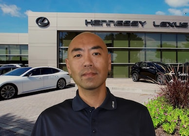 Staff member MICHAEL TRAN from ID_cf527fb86393