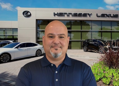 Staff member RUSS TZONEV from ID_cf527fb86393