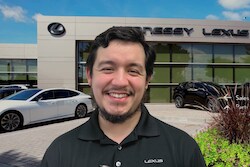 Staff member JOEL BURCIAG from ID_d668ee54129d