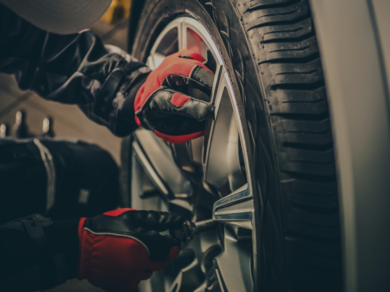 Placeholder image for Lexus tire inspection
