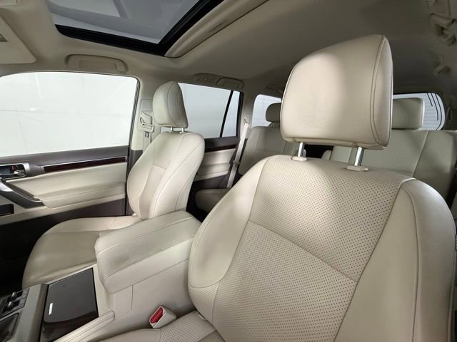2017 Lexus GX 460 Luxury photo 4
