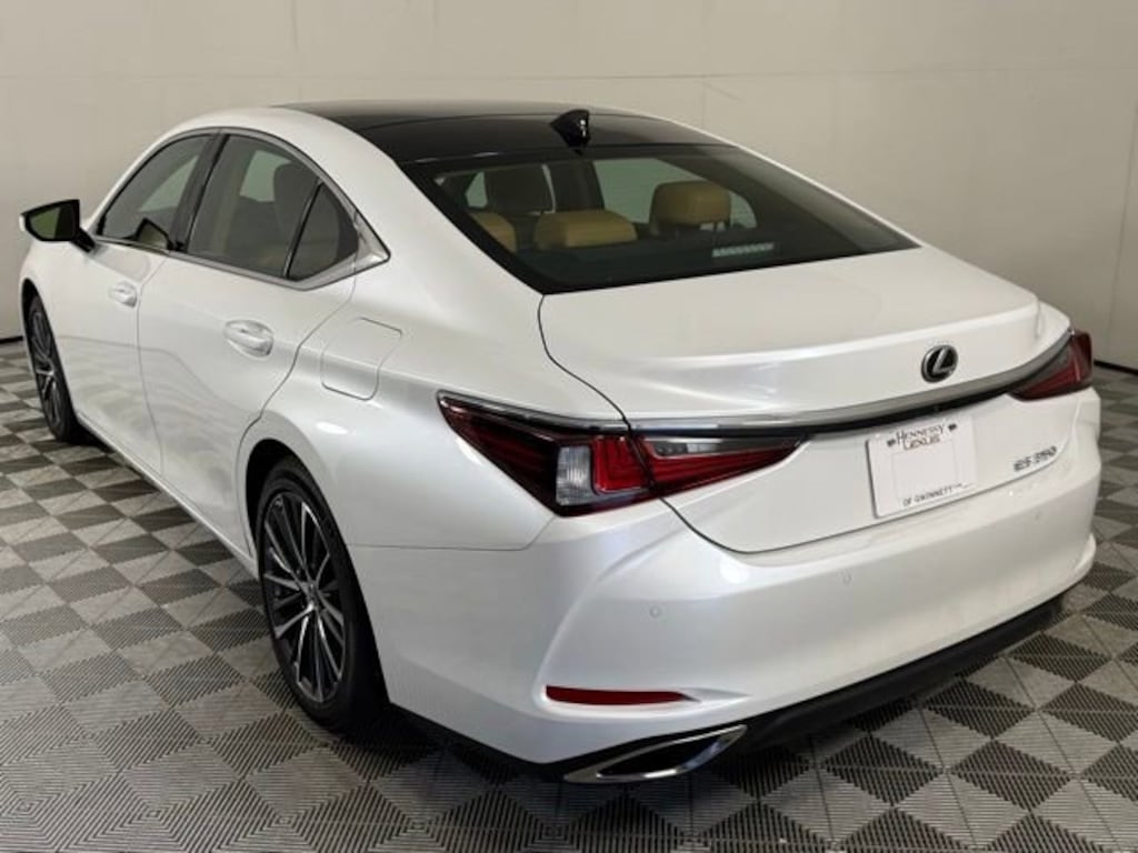 Used 2025 Lexus ES 350 Base Sedan