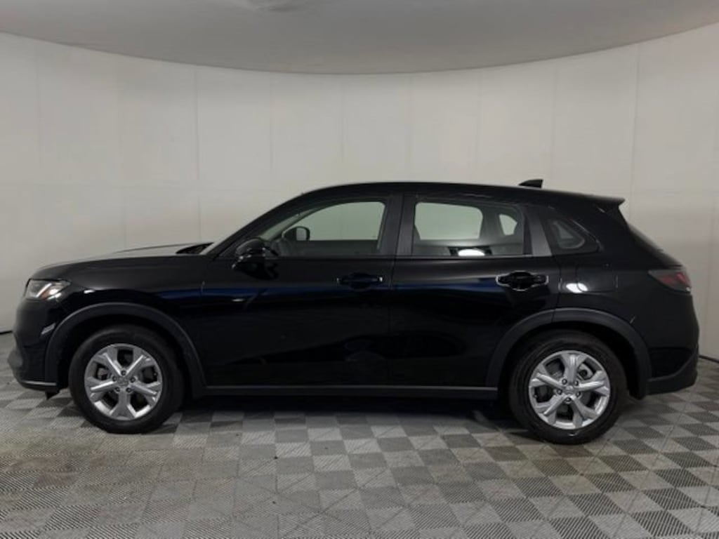 Used 2025 Honda HR-V LX SUV