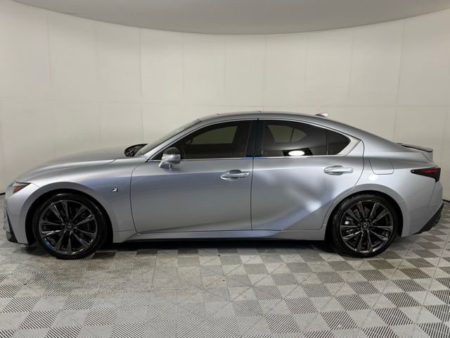 2023 Lexus IS 350 F SPORT photo 2
