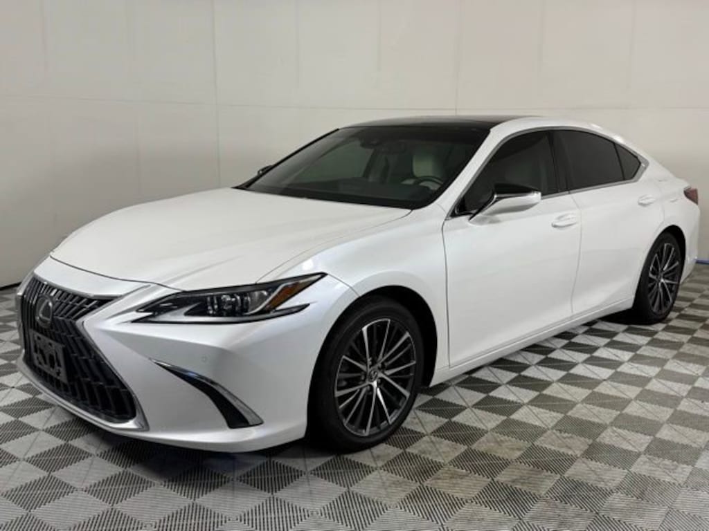Certified 2022 Lexus ES 350  Sedan