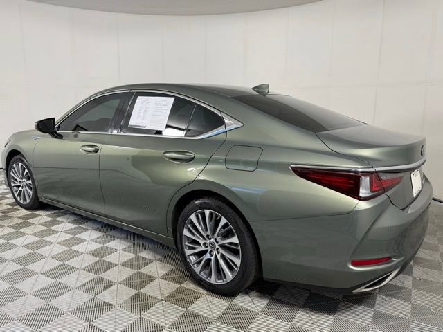 2021 Lexus ES 350 - Photo 9