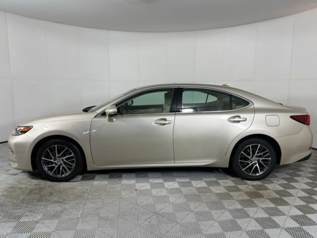 Used 2017 Lexus ES 350 Sedan