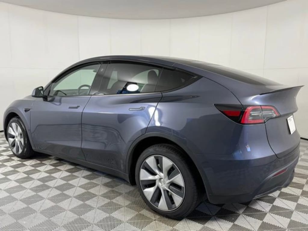 Used 2023 Tesla Model Y Long Range SUV