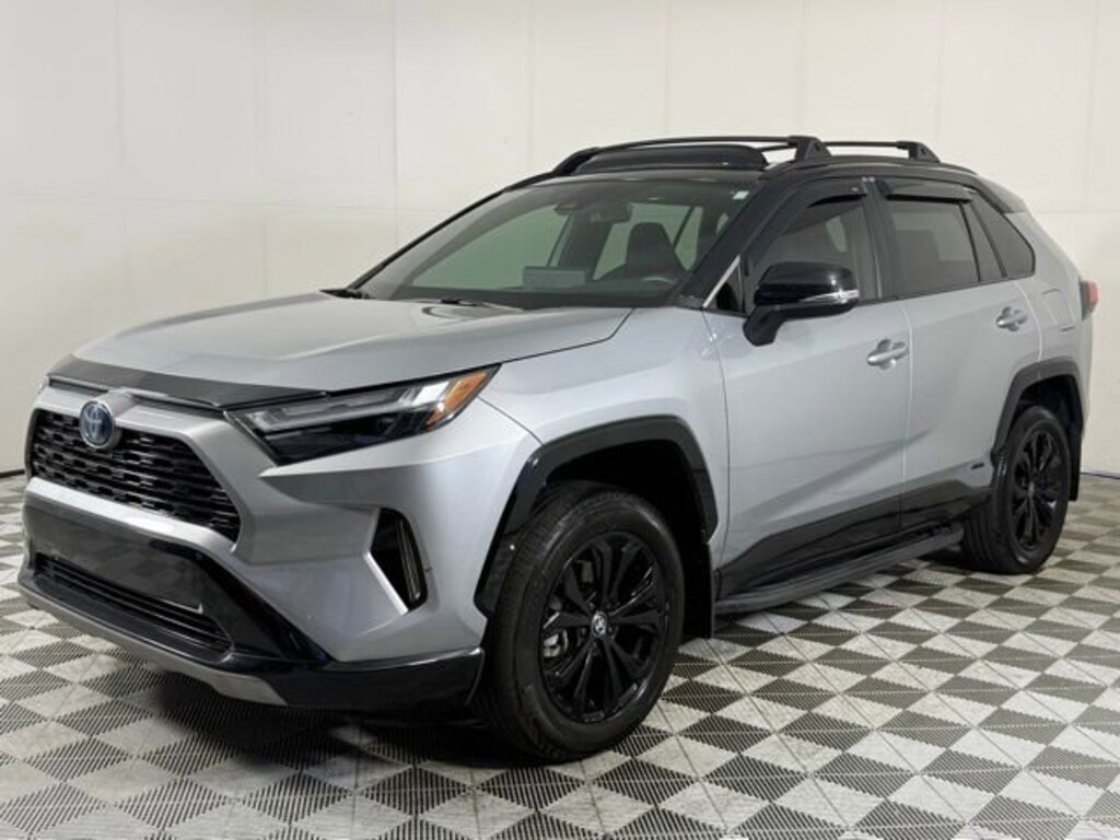 Used 2024 Toyota RAV4 Hybrid XSE SUV