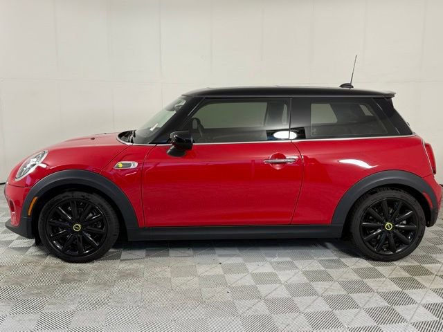 Used 2021 MINI Hardtop 2 Door SE with VIN WMWXP3C02M2N97831 for sale in Duluth, GA