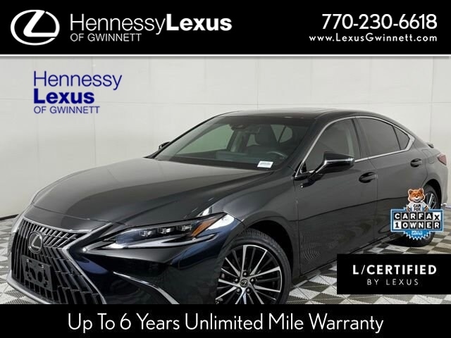 2024 Lexus ES Hybrid 300h's photo
