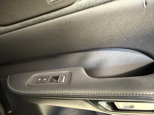 2025 Lexus RX PHEV 450h+ - Photo 25