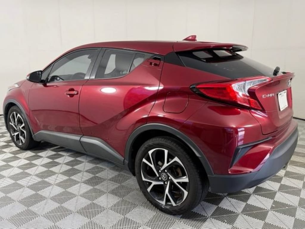 Used 2018 Toyota C-HR XLE SUV