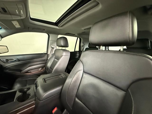 2019 Gmc Yukon SLT photo 4