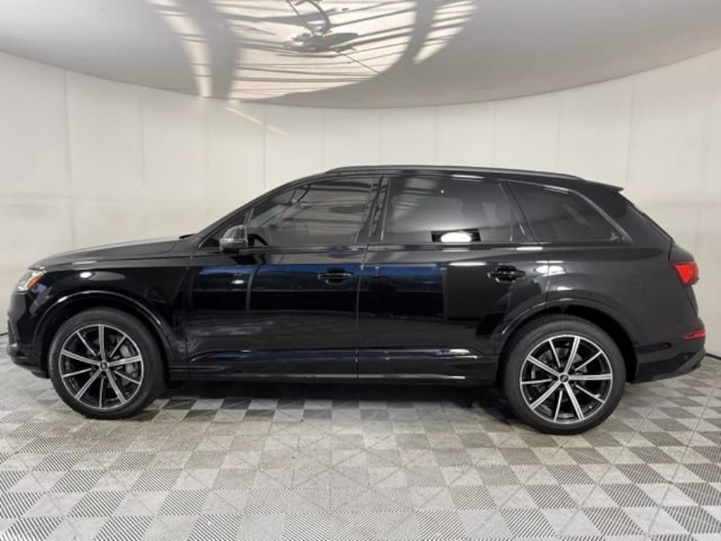 Used 2023 Audi Q7 55 Premium SUV