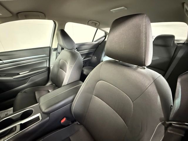 2022 Nissan Altima 2.5 SV photo 4