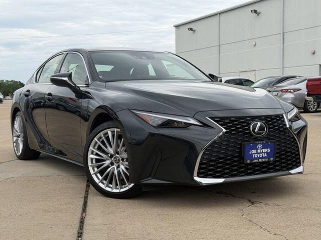 Used 2022 Lexus IS 300 Sedan