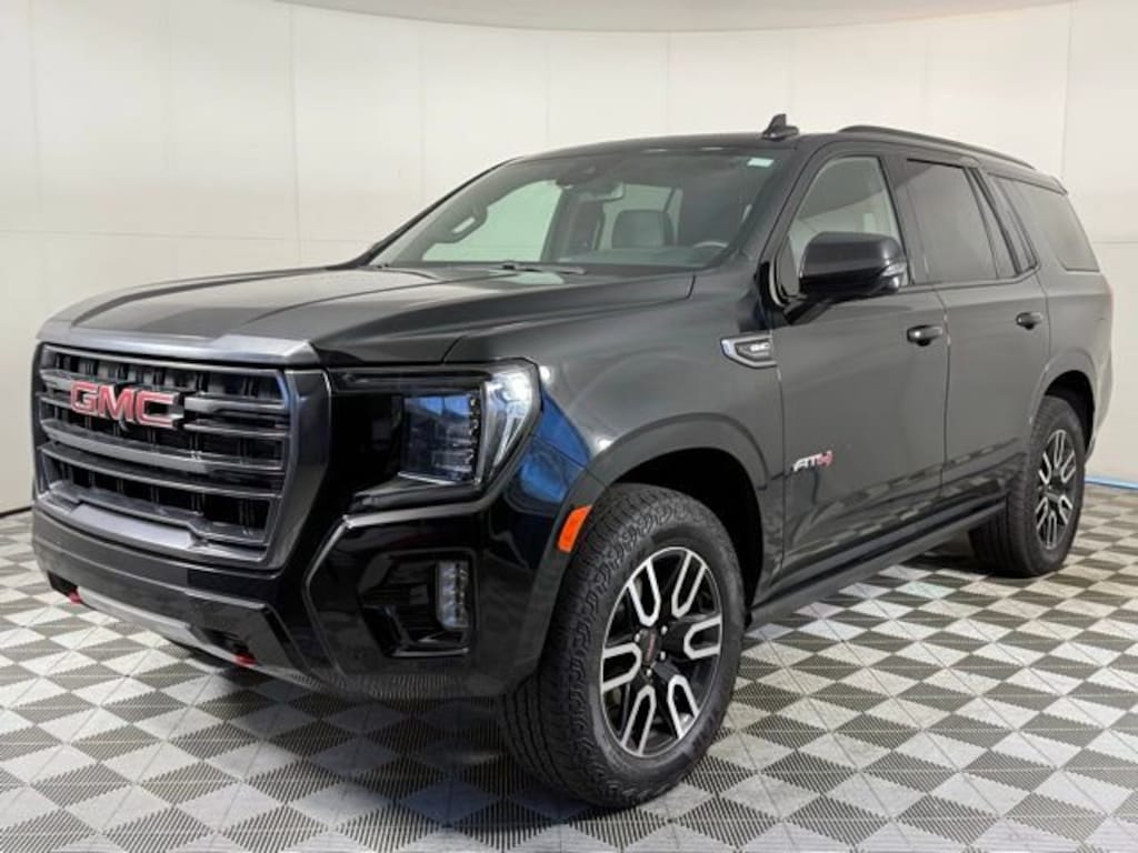 Used 2024 GMC Yukon AT4 SUV