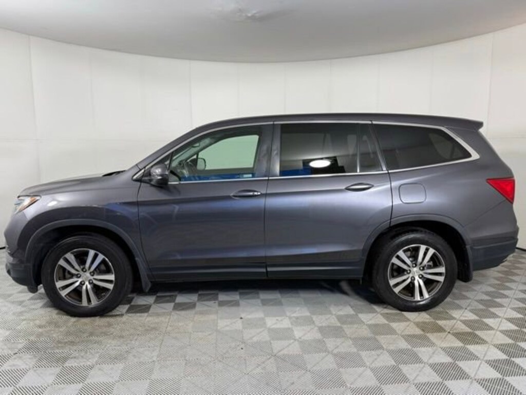 Used 2017 Honda Pilot EX-L w/Honda Sensing FWD SUV