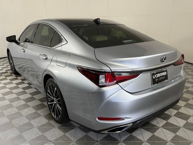 2022 Lexus ES 350 photo 3