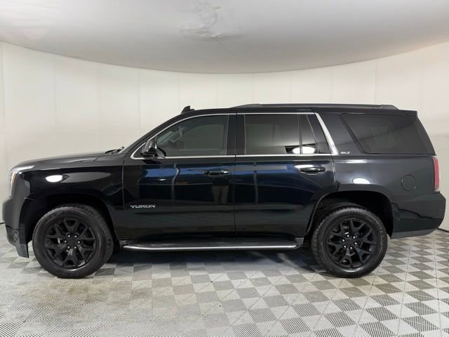2019 Gmc Yukon SLT photo 2