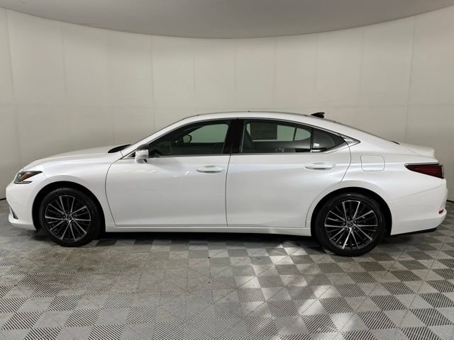 2025 Lexus ES 350 photo 2