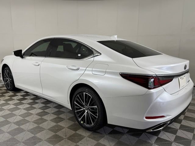 2025 Lexus ES 350 photo 3