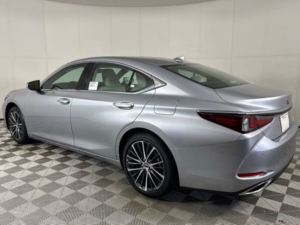 New 2025 Lexus ES 350 SEDAN