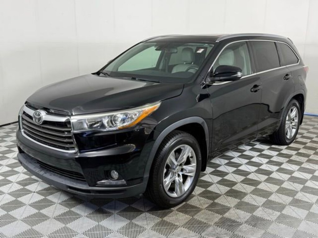 Used 2015 Toyota Highlander Limited V6 SUV