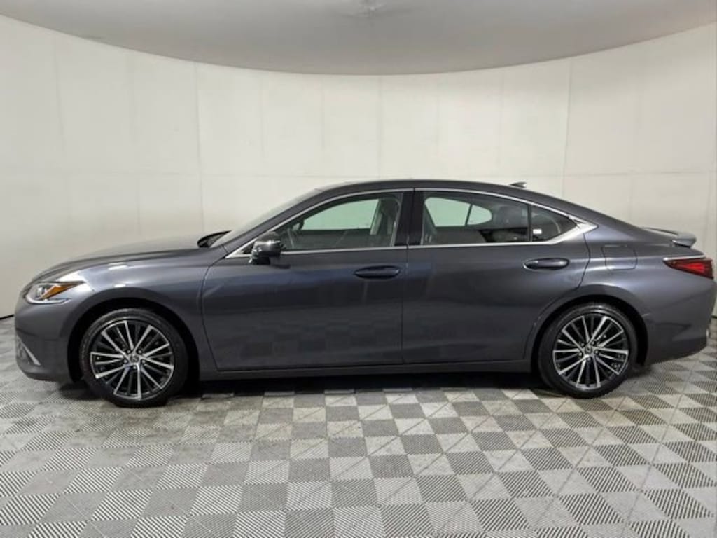 Used 2025 Lexus ES 300h Base Sedan
