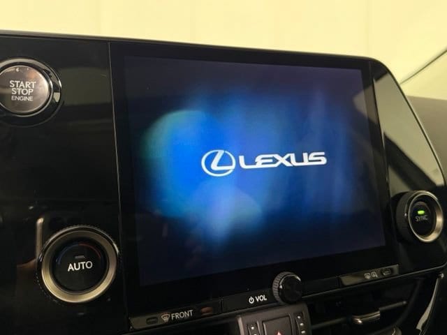 2025 Lexus NX 350 - Photo 24