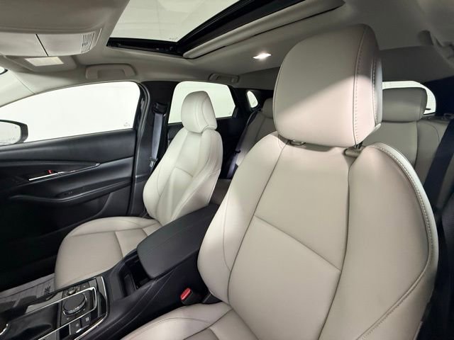 2025 Mazda CX-30 2.5 S Preferred photo 4