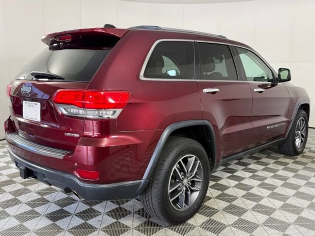 Used 2017 Jeep Grand Cherokee Limited 4x4 SUV